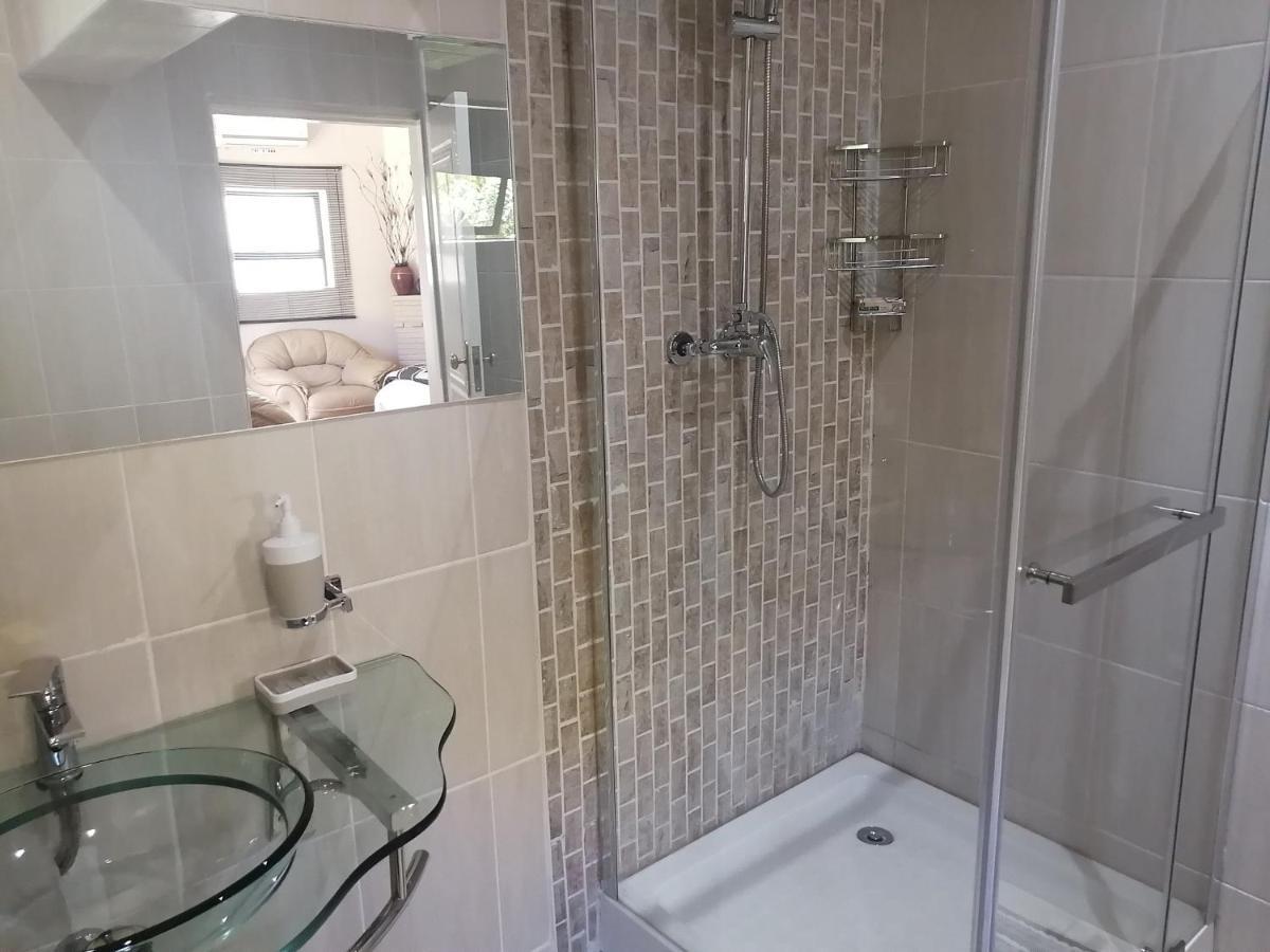 Easy Inn Guesthouse ウェルコム エクステリア 写真