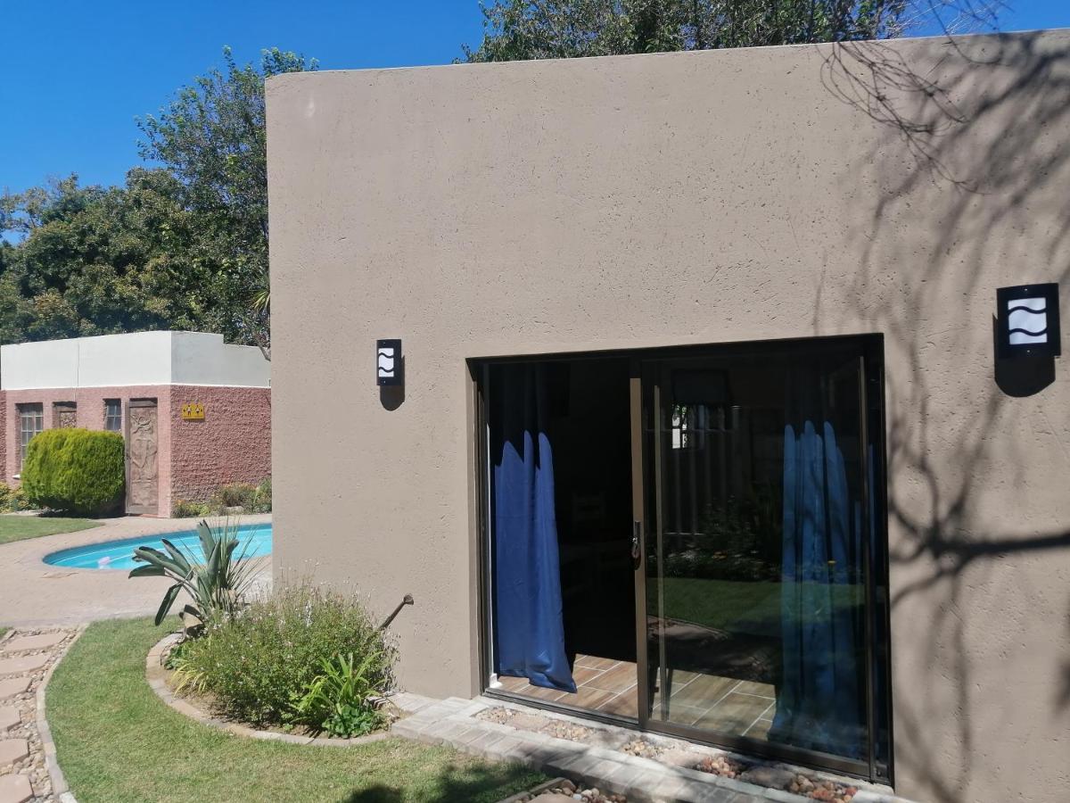 Easy Inn Guesthouse ウェルコム エクステリア 写真