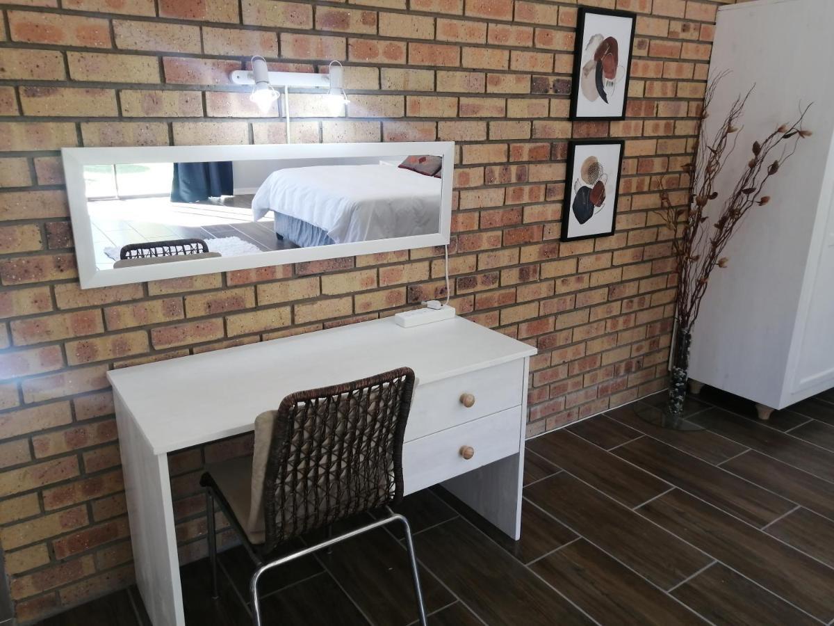 Easy Inn Guesthouse ウェルコム エクステリア 写真
